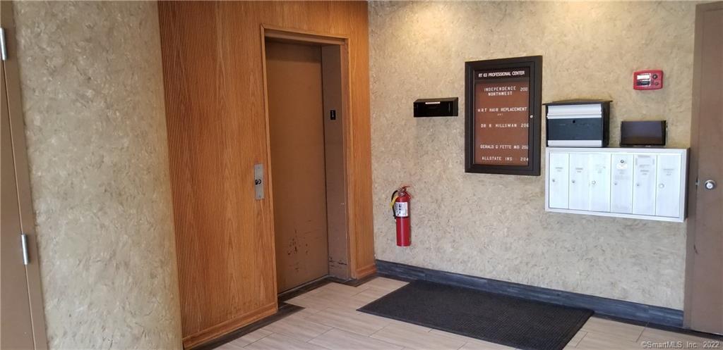 1183 New Haven Road 2nd fl