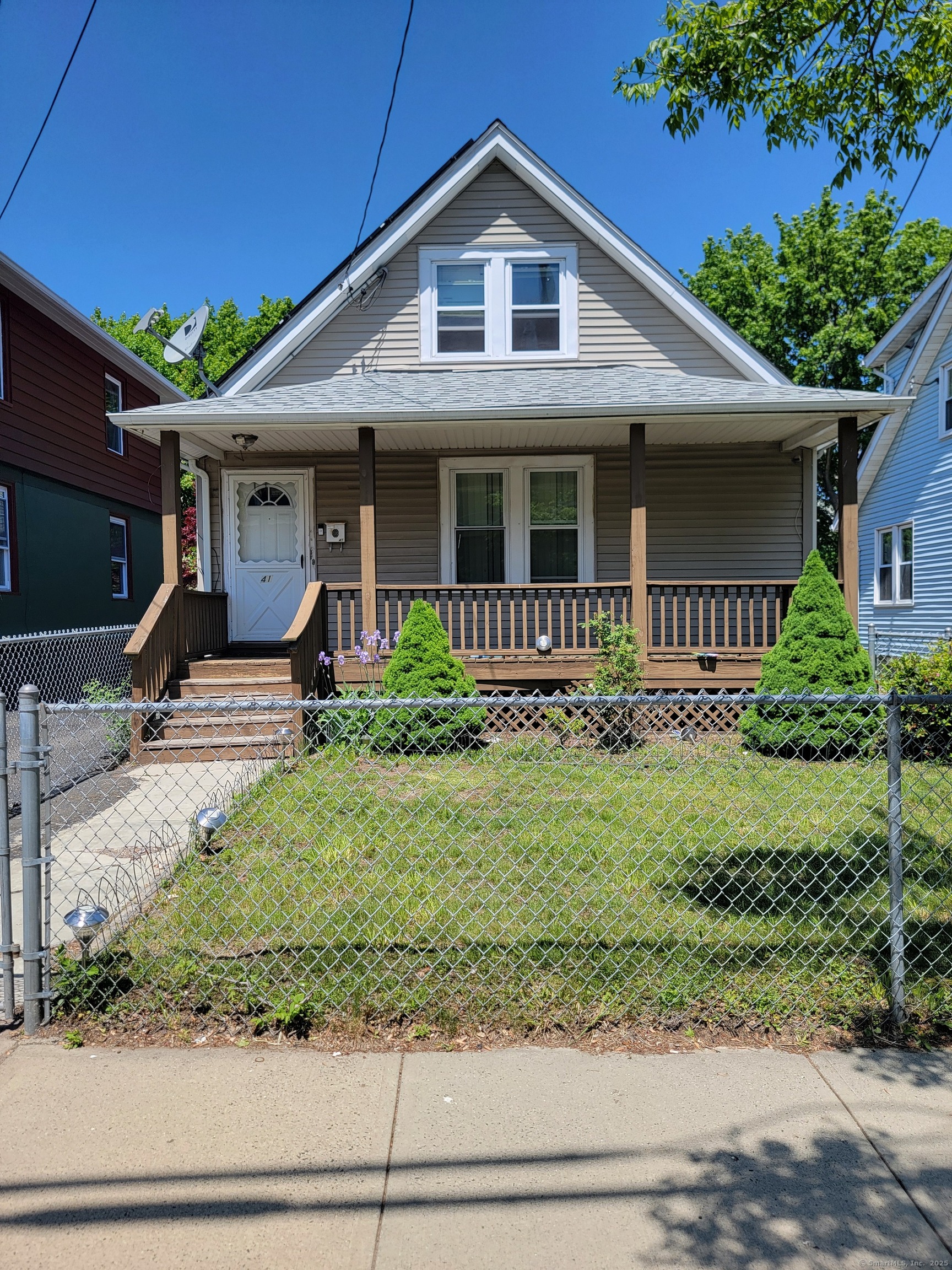 Property for Sale at Lombard Street, New Haven, Connecticut - Bedrooms: 3 
Bathrooms: 2 
Rooms: 6  - $284,500