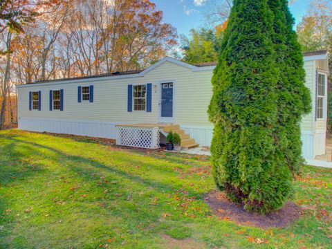932 Long Cove Road TRLR 4 Ledyard CT 06335