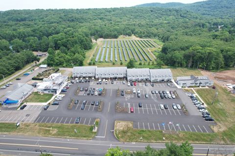 Photo of 4137 Whitney Avenue #2H, Hamden, CT 06518 (MLS # 24142178)