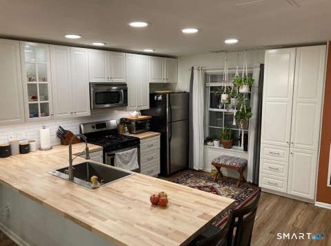 Tiny photo for 606 Foxboro Drive #606, Norwalk, CT 06851 (MLS # 24187399)