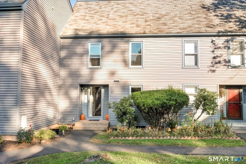 Photo of 35 Danforth Lane #35, Rocky Hill, CT 06110 (MLS # 24212999)