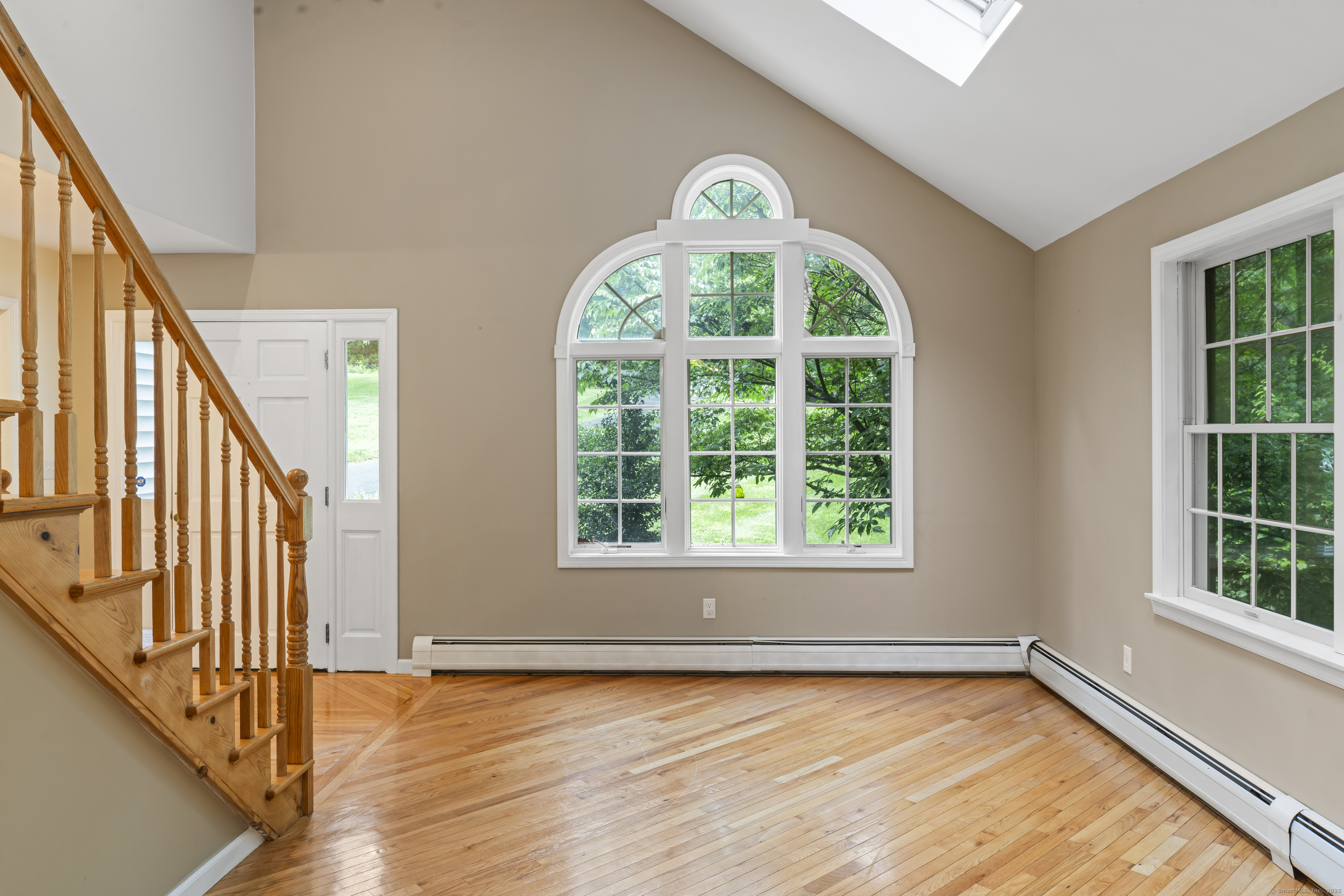 17 Raven Crest Drive