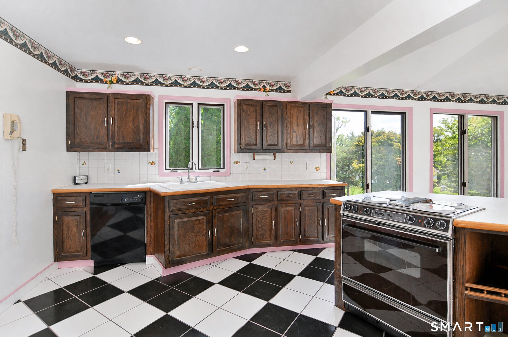 1 Hayestown Heights