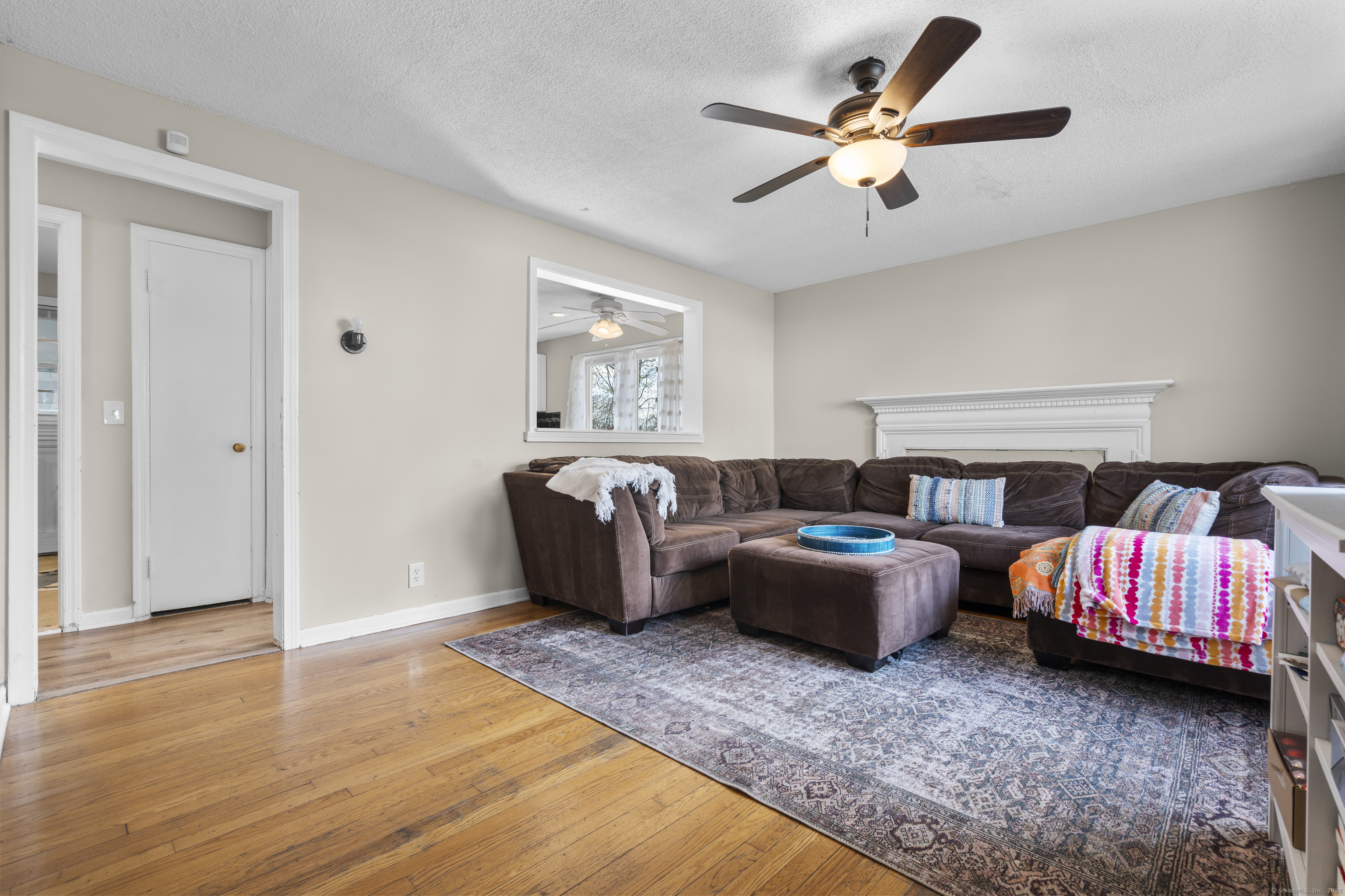 186 Anton Drive, Bridgeport, Connecticut image 3