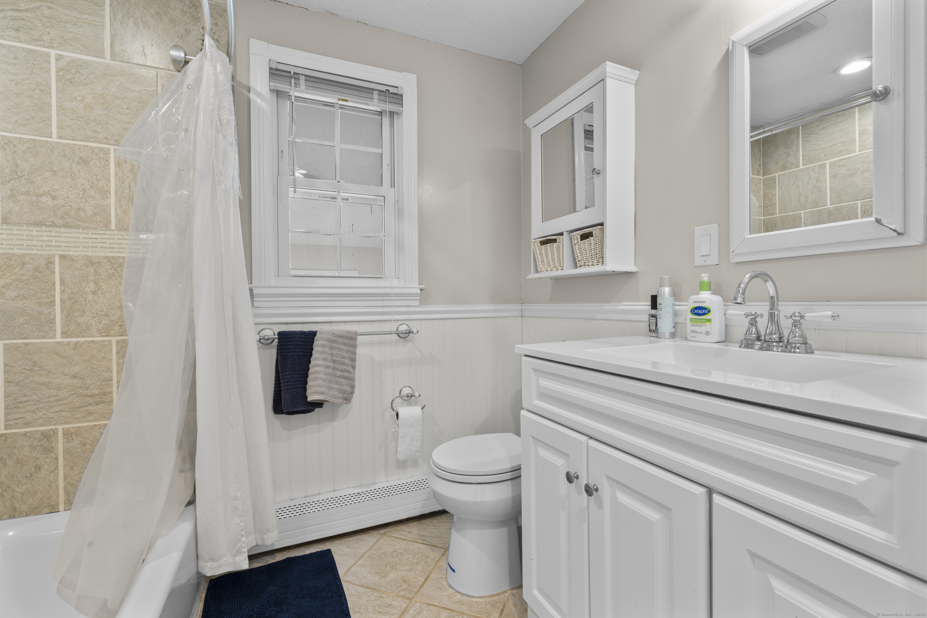 186 Anton Drive, Bridgeport, Connecticut image 8