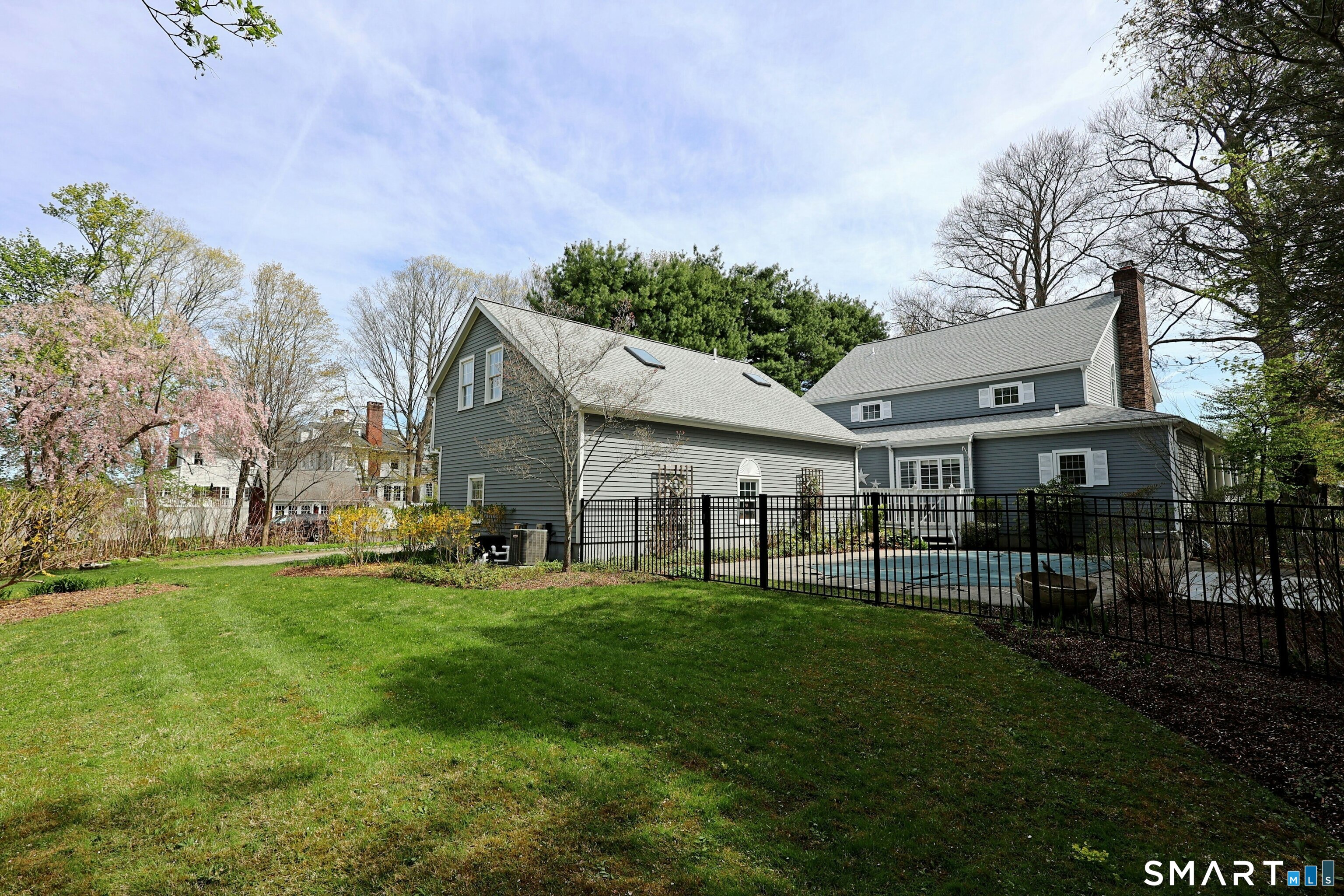 323 Main Street