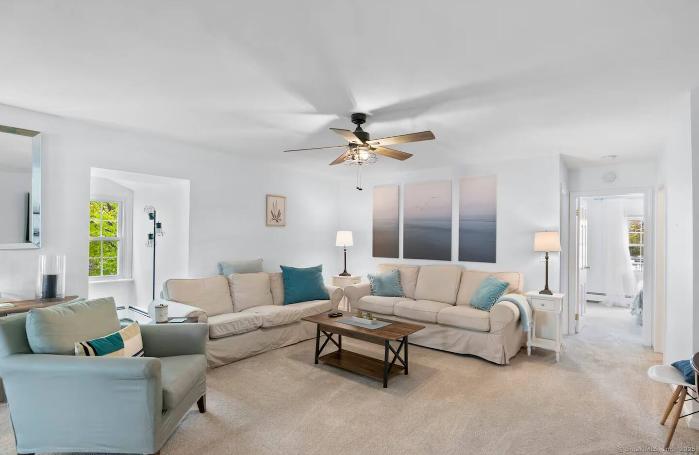 E Main Street, Stonington, Connecticut - 2 Bedrooms  
1 Bathrooms  
5 Rooms - 
