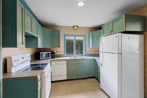 Tiny photo for 60 Lyme Street, Old Lyme, CT 06371 (MLS # 24164057)