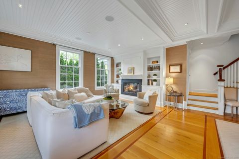 Tiny photo for 166 Rowayton Avenue #2, Norwalk, CT 06853 (MLS # 24120144)