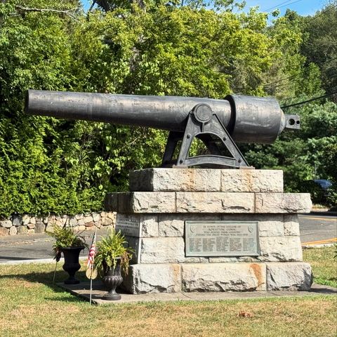 Tiny photo for 166 Rowayton Avenue #2, Norwalk, CT 06853 (MLS # 24120144)