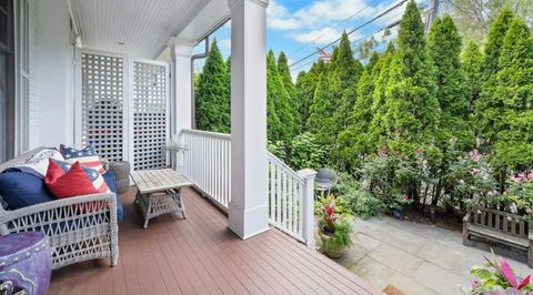 Tiny photo for 166 Rowayton Avenue #2, Norwalk, CT 06853 (MLS # 24120144)