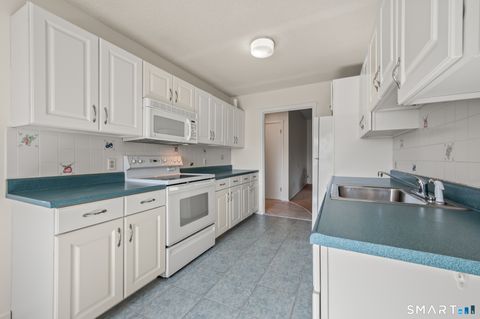 Tiny photo for 110 Heritage Village #B, Southbury, CT 06488 (MLS # 24168738)