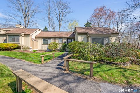 Tiny photo for 110 Heritage Village #B, Southbury, CT 06488 (MLS # 24168738)