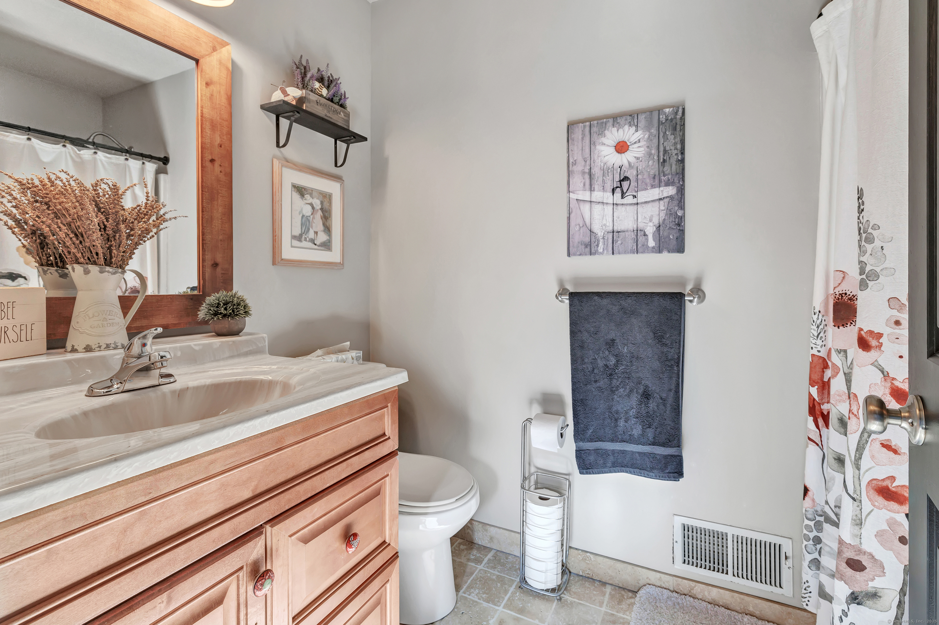 22 Woods Way #22, Woodbury, Connecticut image 27