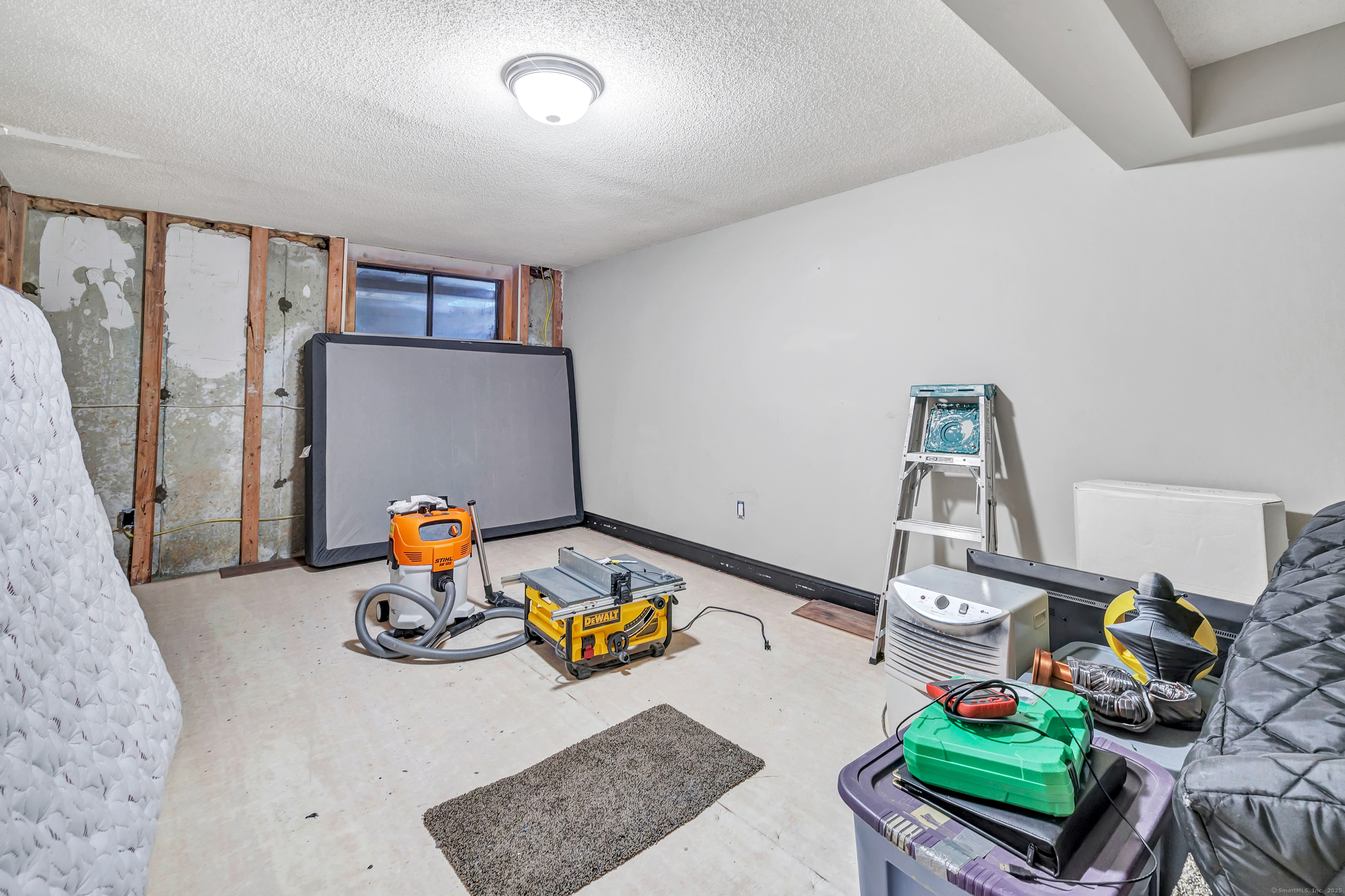 22 Woods Way #22, Woodbury, Connecticut image 37