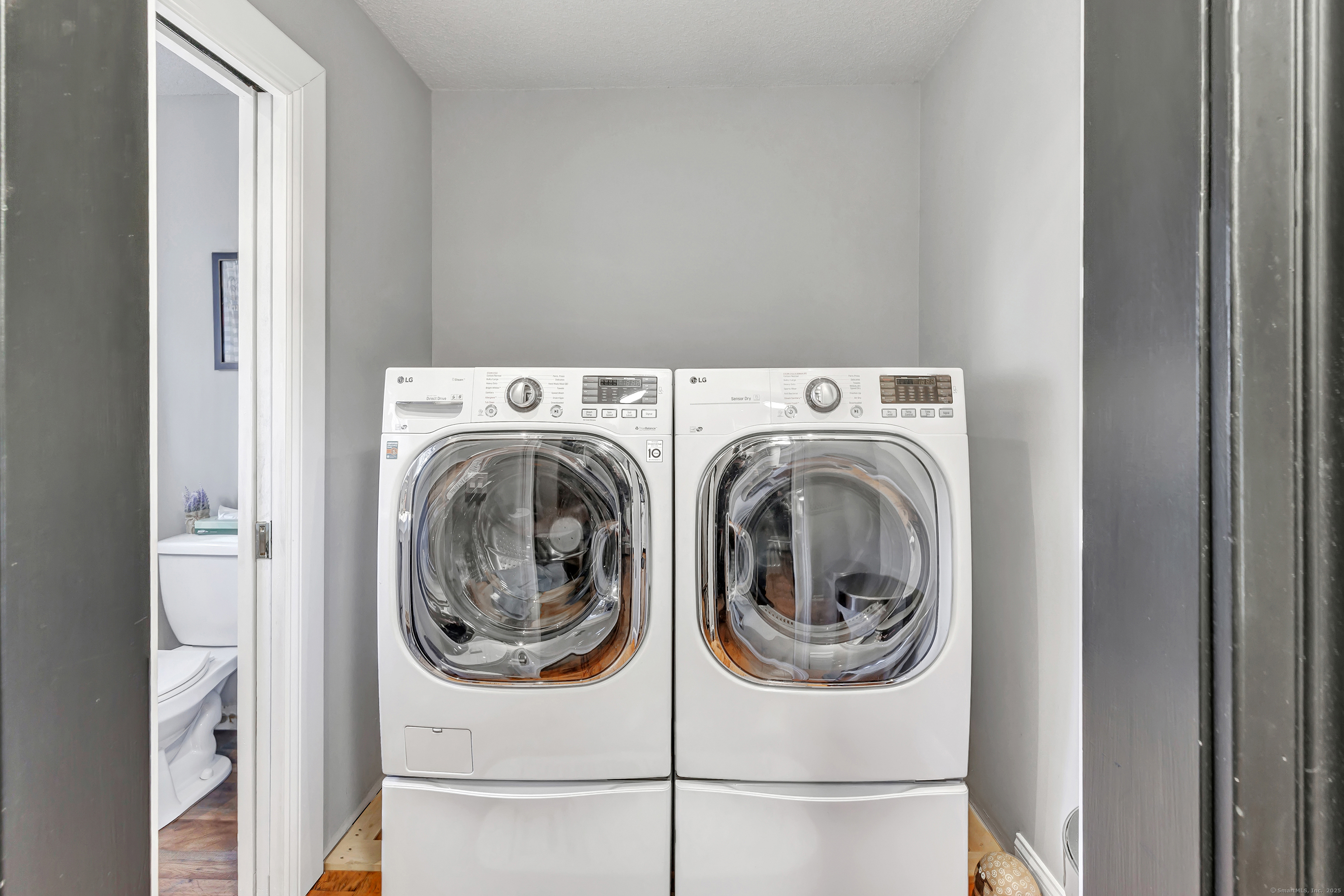 22 Woods Way #22, Woodbury, Connecticut image 11