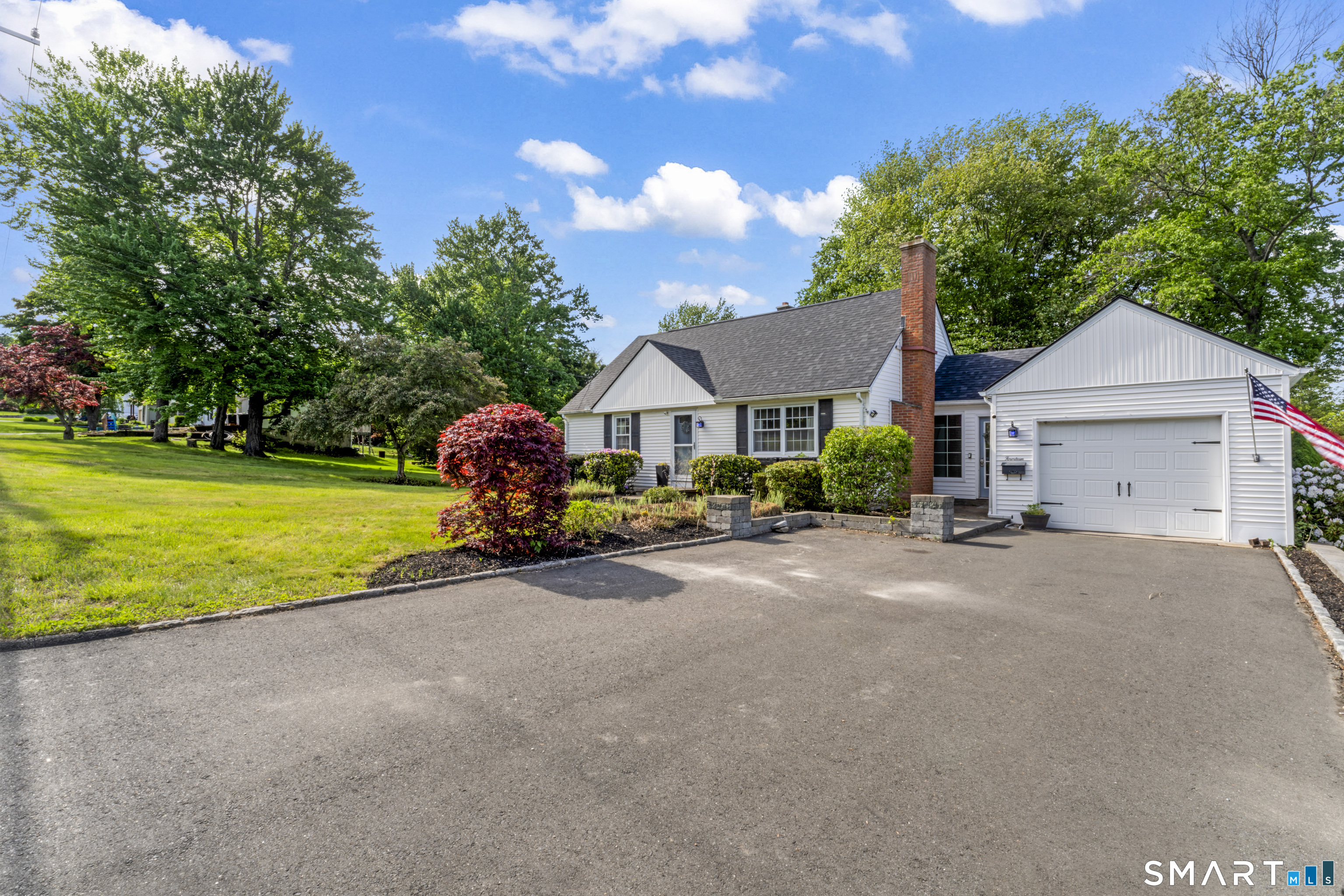 14 Adams Drive
