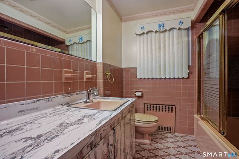 Tiny photo for 4487 Madison Avenue, Trumbull, CT 06611 (MLS # 24145303)