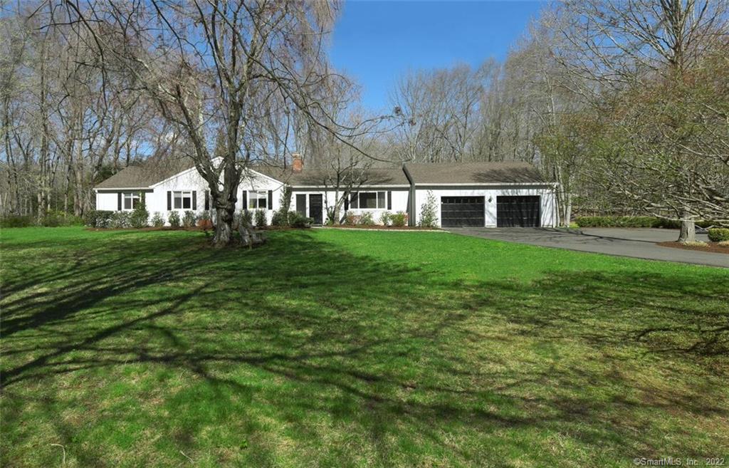 Photo 1 of 8 Tubbs Spring Drive, Weston, Connecticut, $630,000, Web #: 170039829