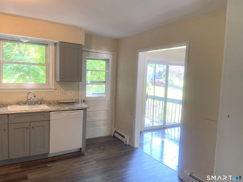 Tiny photo for 20 Heritage Place, Bridgeport, CT 06606 (MLS # 24211325)