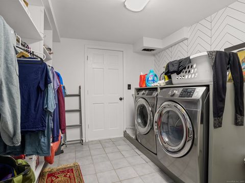 Tiny photo for 10 Tupelo Road, Westport, CT 06880 (MLS # 24143245)