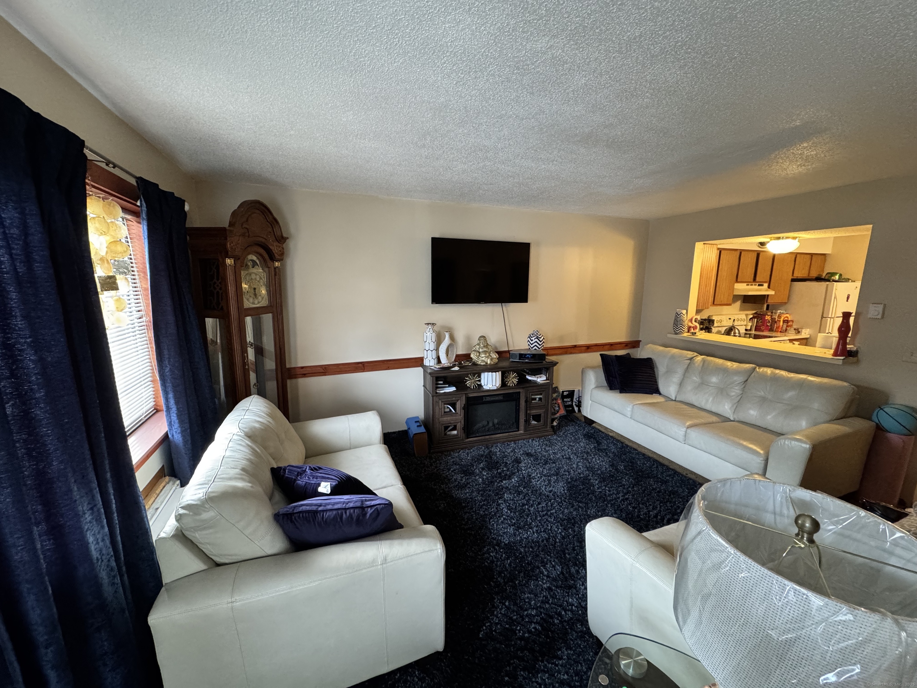 975 Meriden Road #APT 109, Waterbury, Connecticut image 3