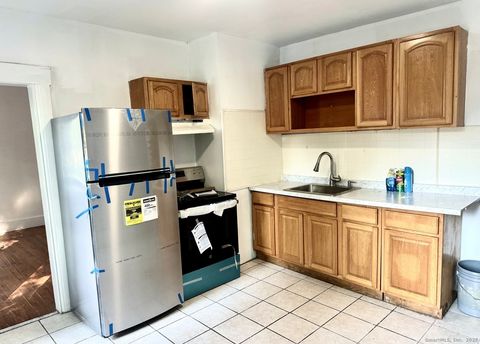 Tiny photo for 219 Connecticut Avenue, New London, CT 06320 (MLS # 24143370)