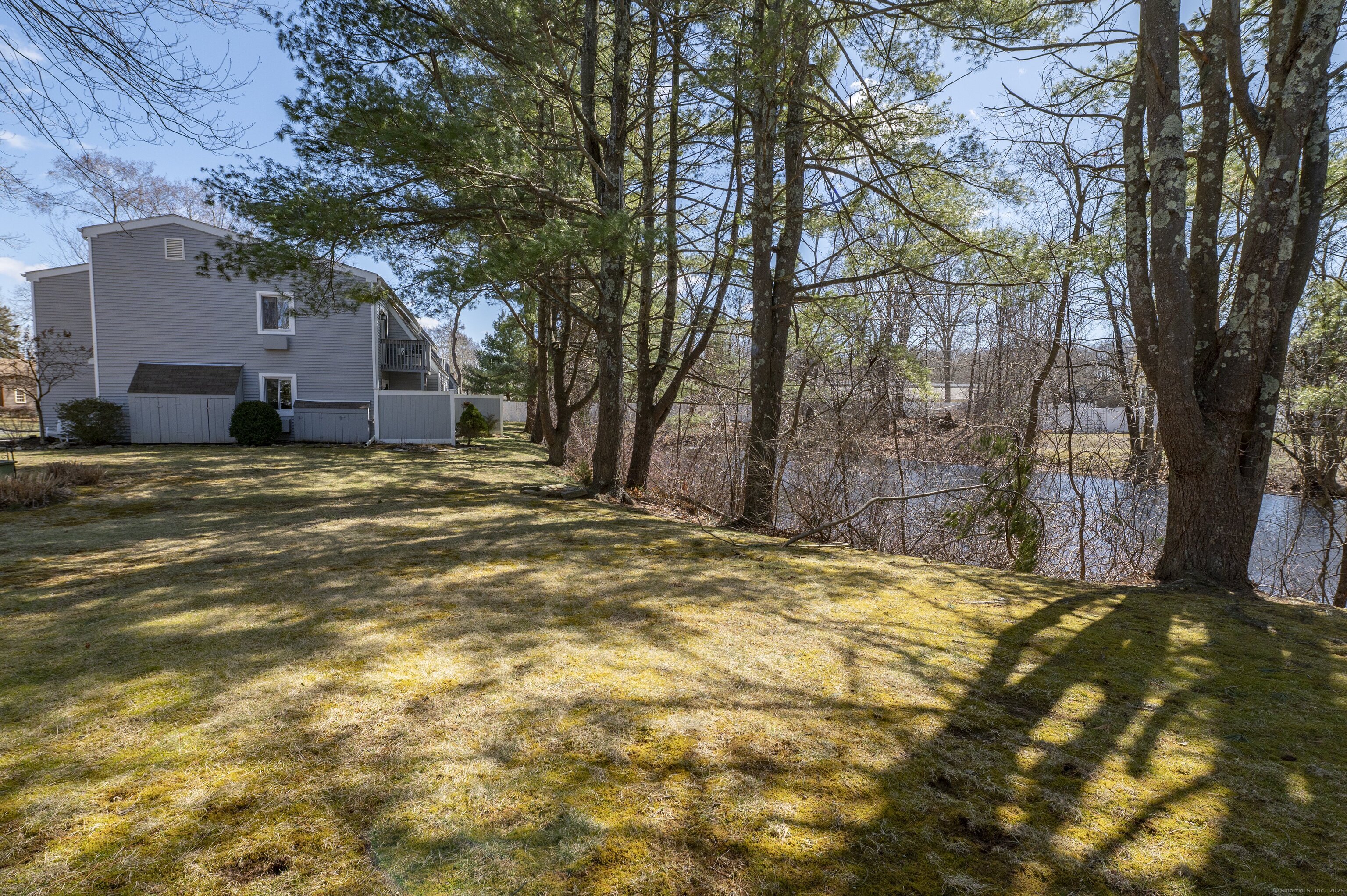 274 Church Street #APT 7B, Guilford, Connecticut image 4