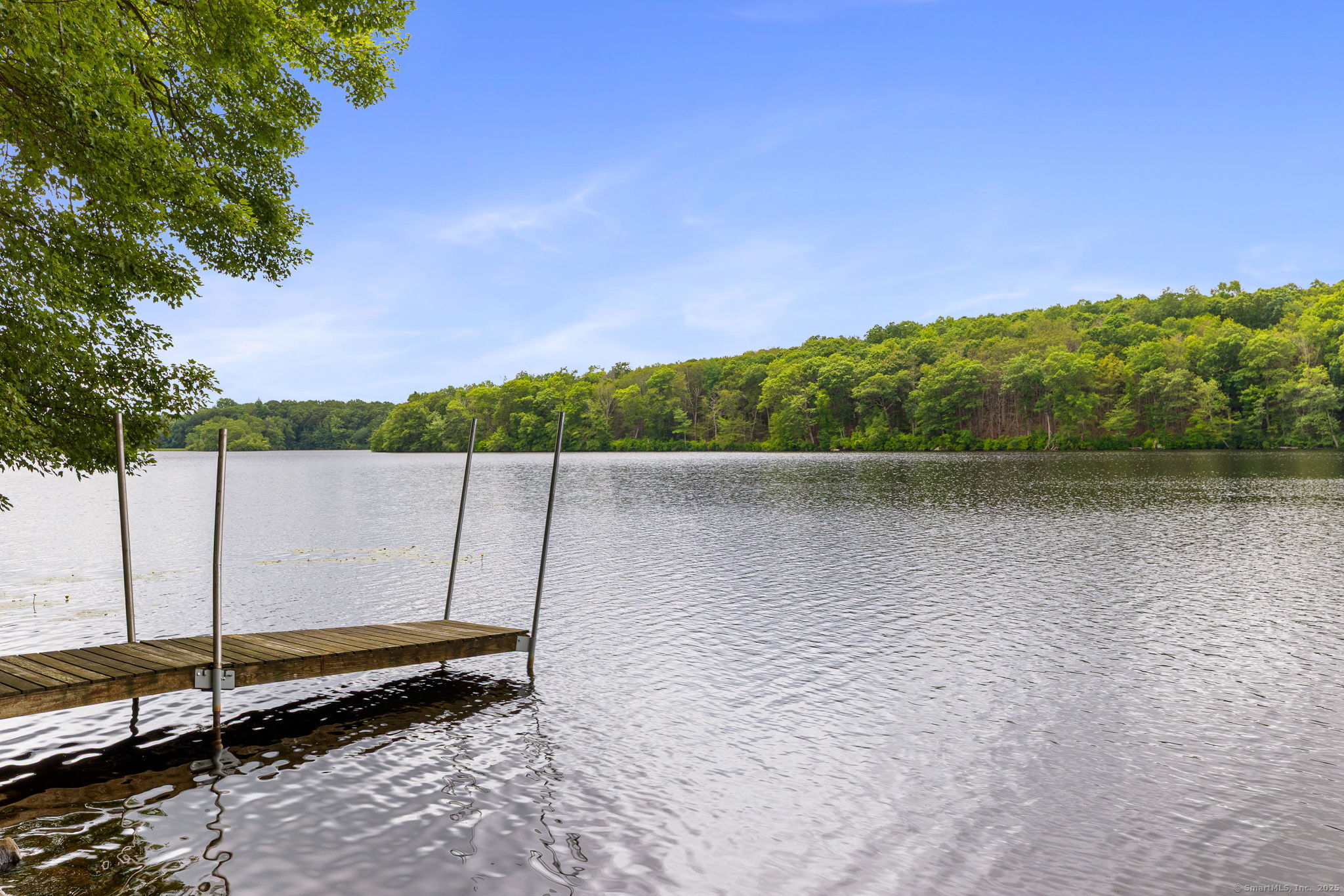 145 Lakeview Drive