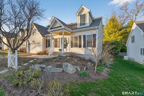 Photo of 3 Windward Drive #3, East Lyme, CT 06357 (MLS # 24165111)