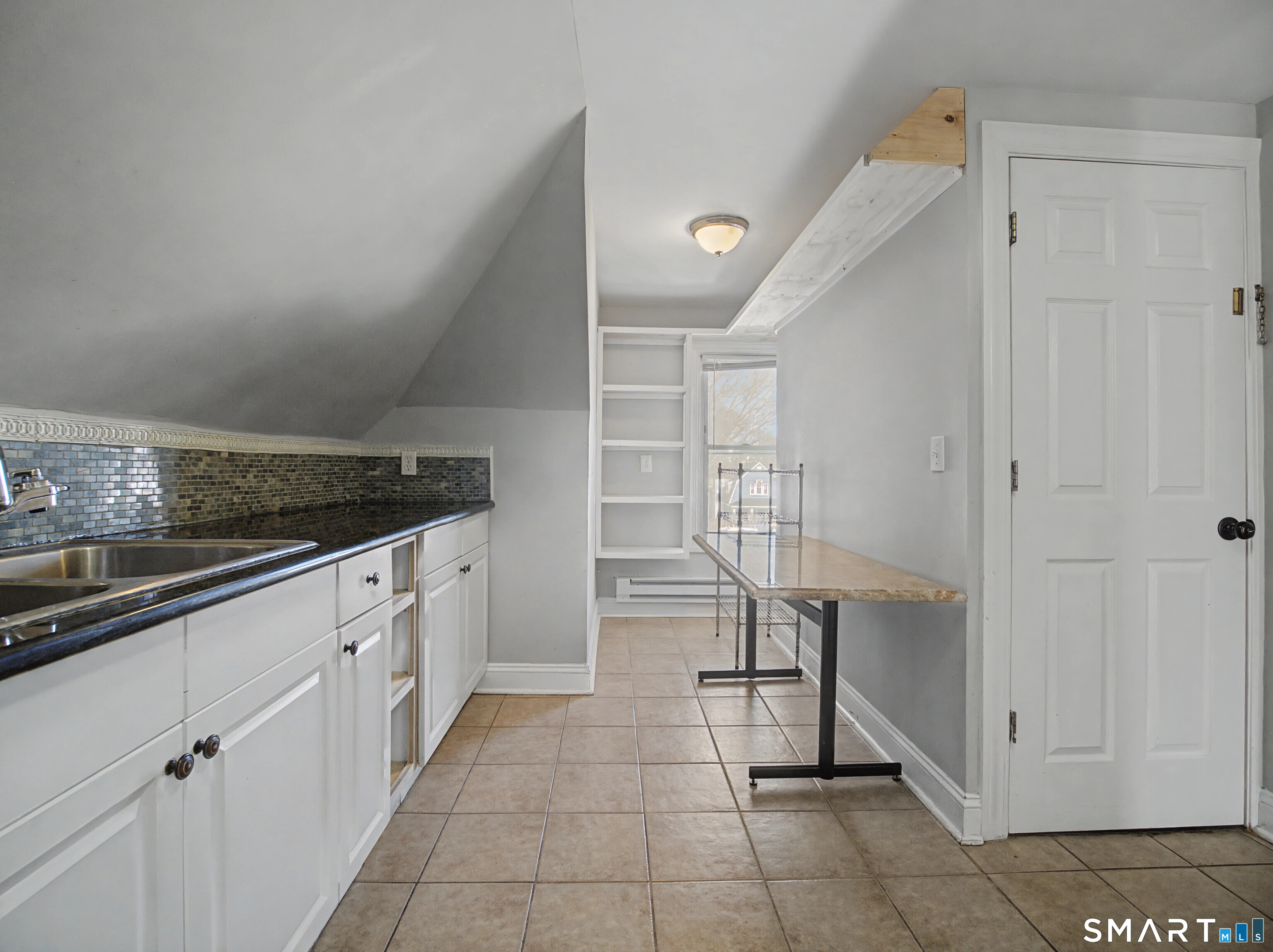 1440 Wood Avenue 3rd Floor