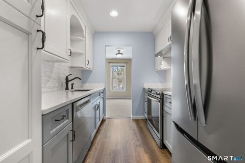 Tiny photo for 7 Newberry Lane #7, Glastonbury, CT 06033 (MLS # 24155397)