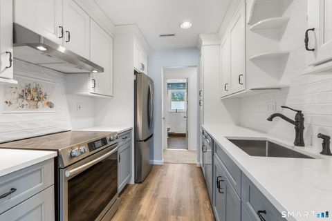 Tiny photo for 7 Newberry Lane #7, Glastonbury, CT 06033 (MLS # 24155397)