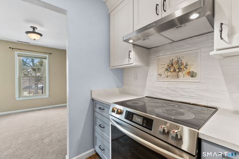 Tiny photo for 7 Newberry Lane #7, Glastonbury, CT 06033 (MLS # 24155397)