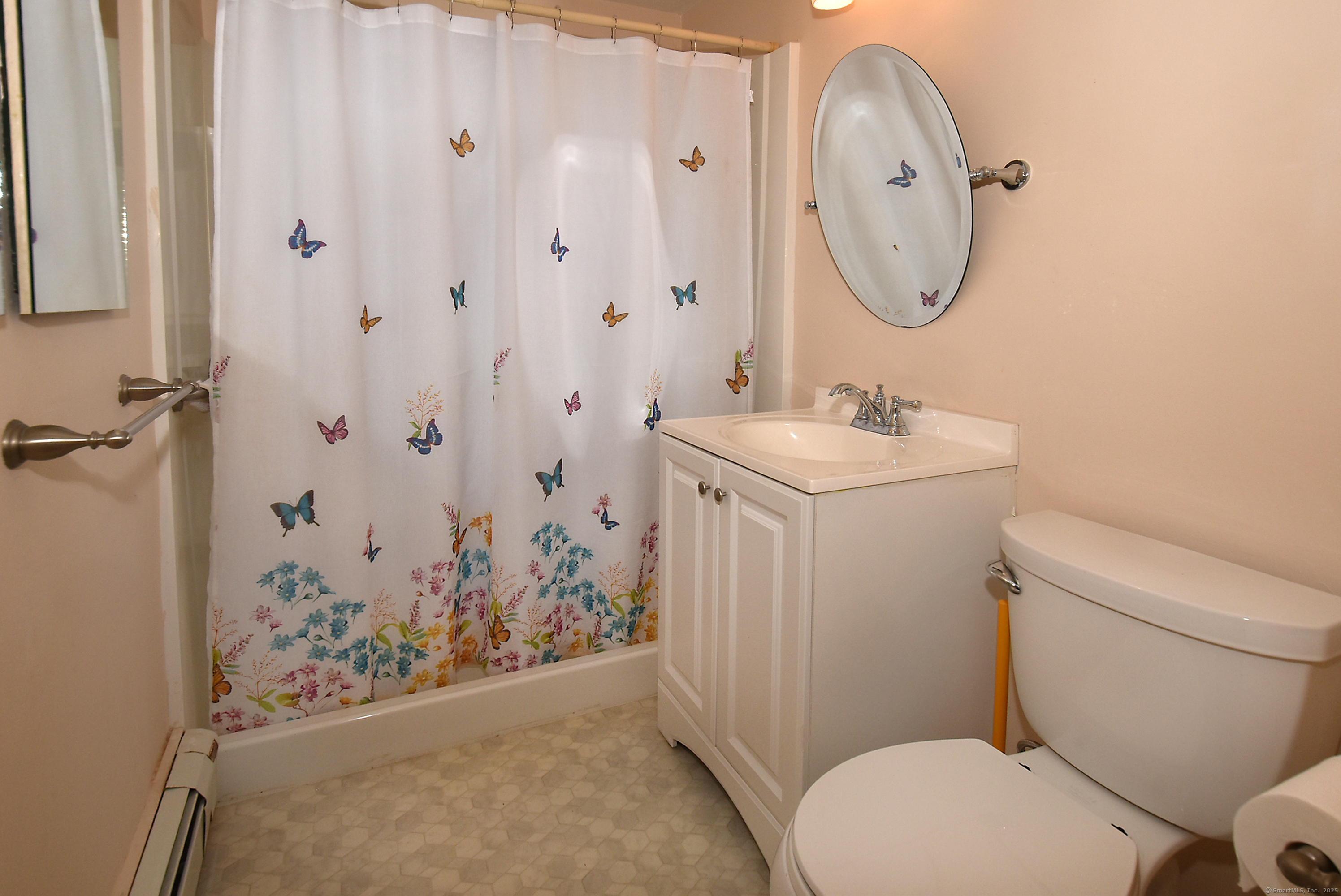 1161 N Grand Street, Suffield, Connecticut image 18