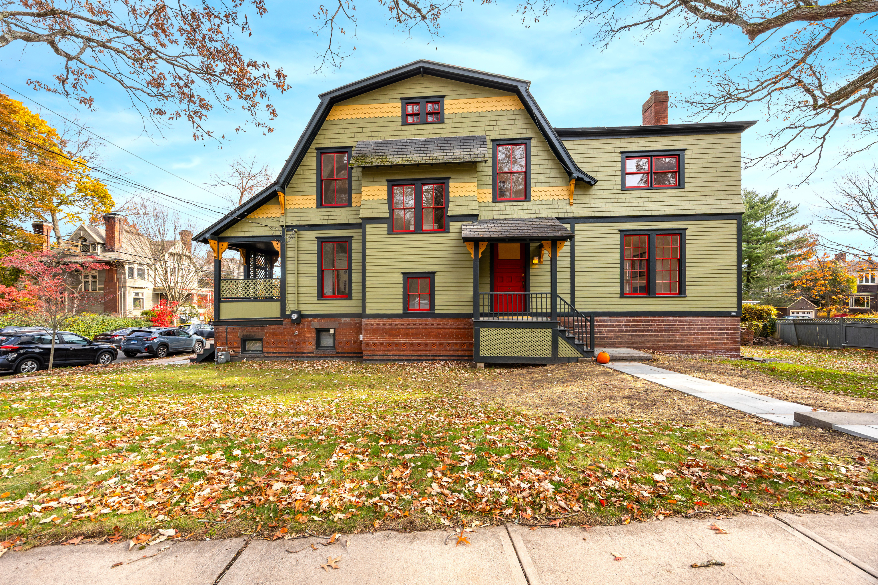 185 Saint Ronan Street