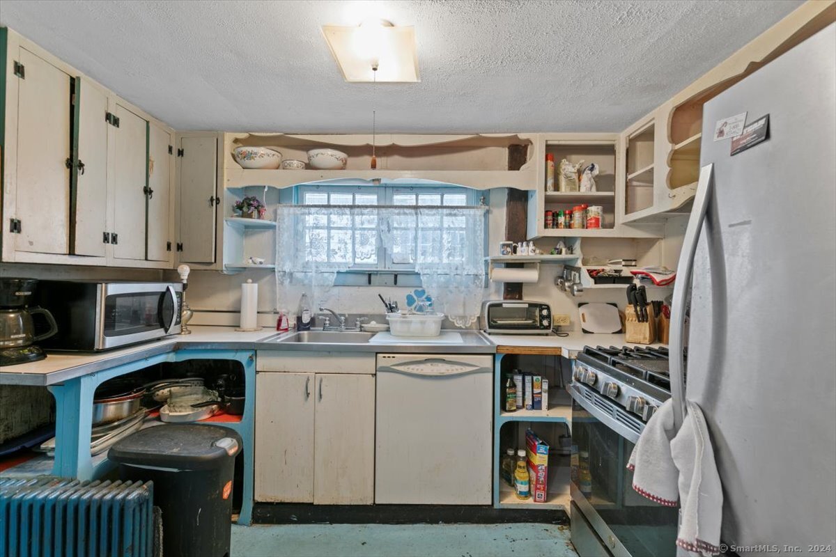 309 W Main Street, Milford, Connecticut image 3