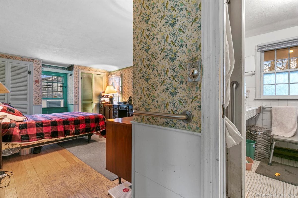 309 W Main Street, Milford, Connecticut image 15