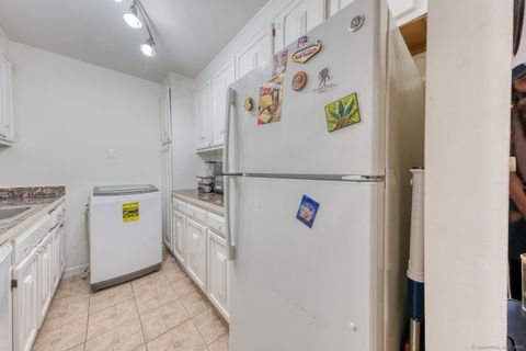 Tiny photo for 20 Thompson Road #APT A, Manchester, CT 06040 (MLS # 24136774)
