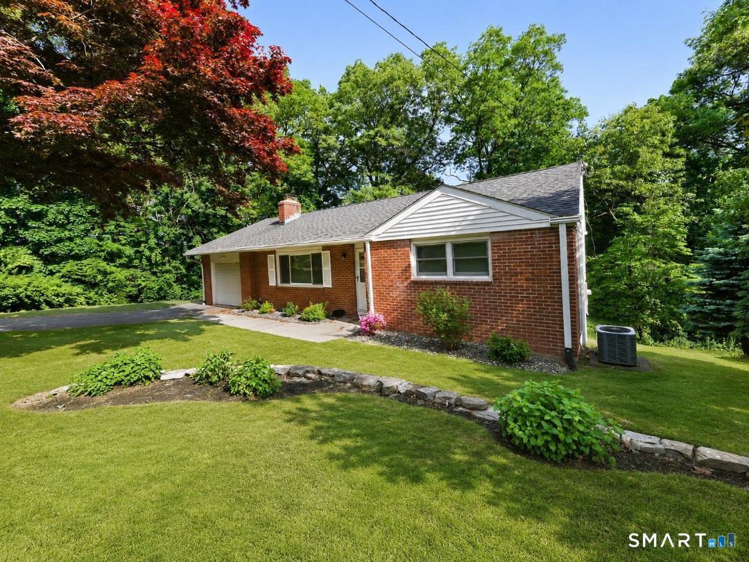 24 Ridge Road