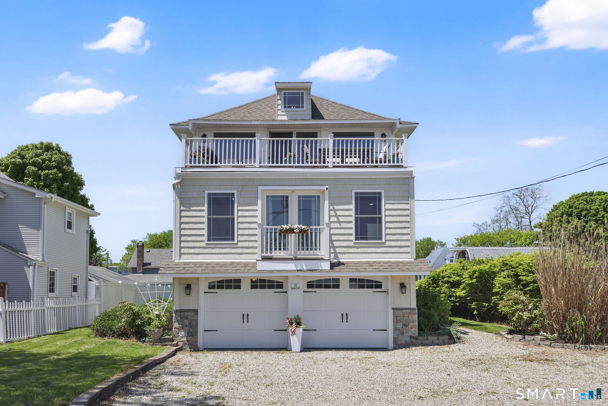 95 Middletown Avenue