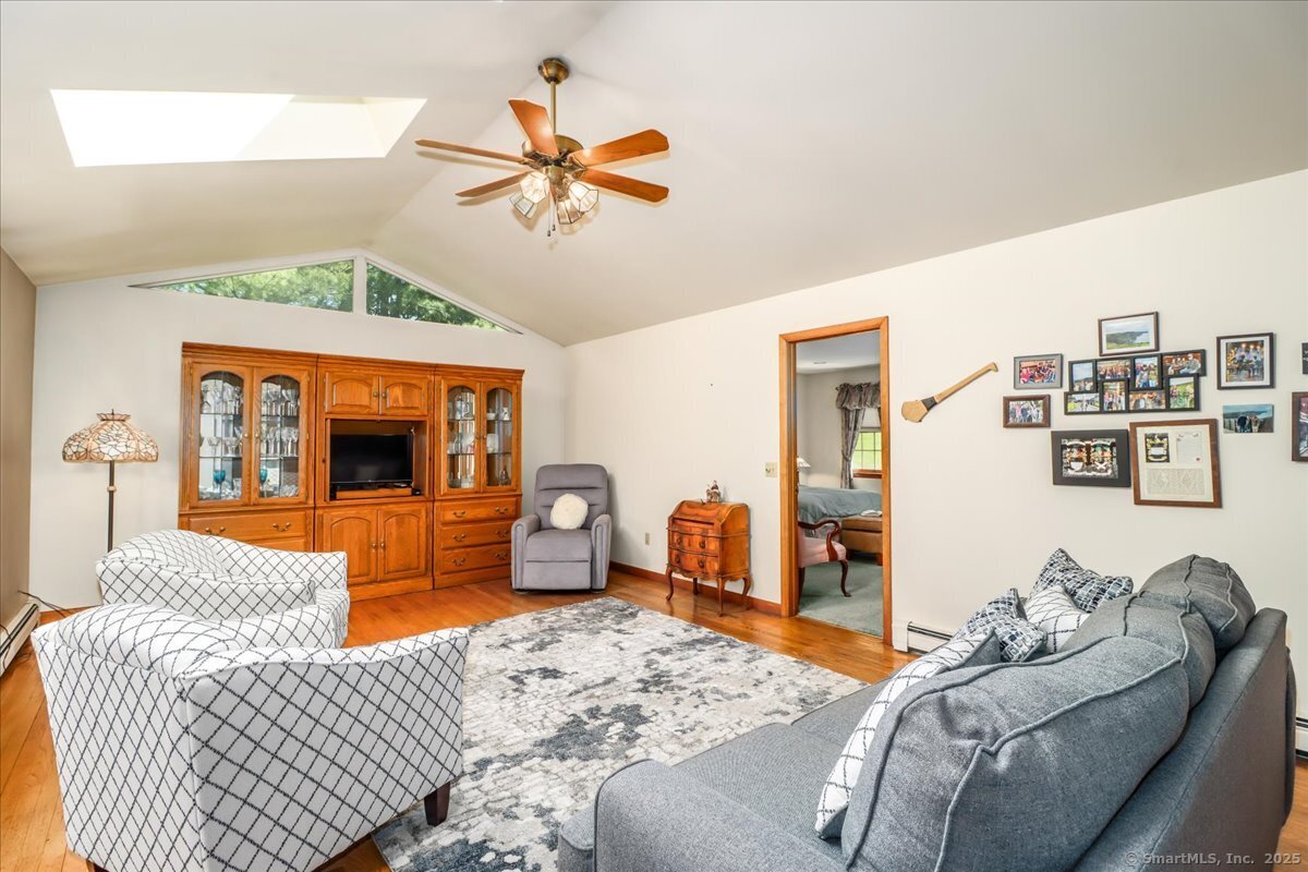 8 Prospect Court, Brookfield, Connecticut image 16