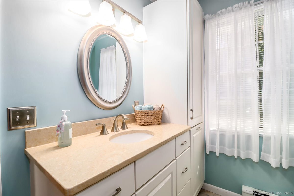 8 Prospect Court, Brookfield, Connecticut image 23