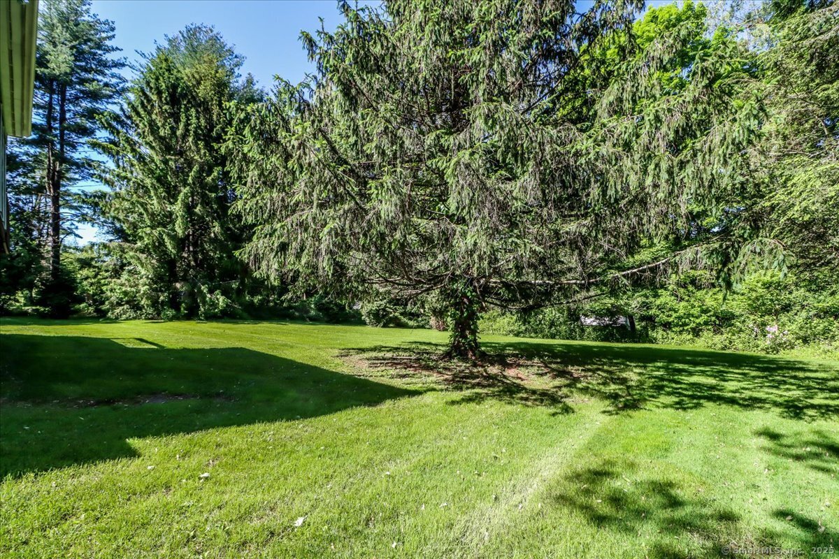 8 Prospect Court, Brookfield, Connecticut image 7