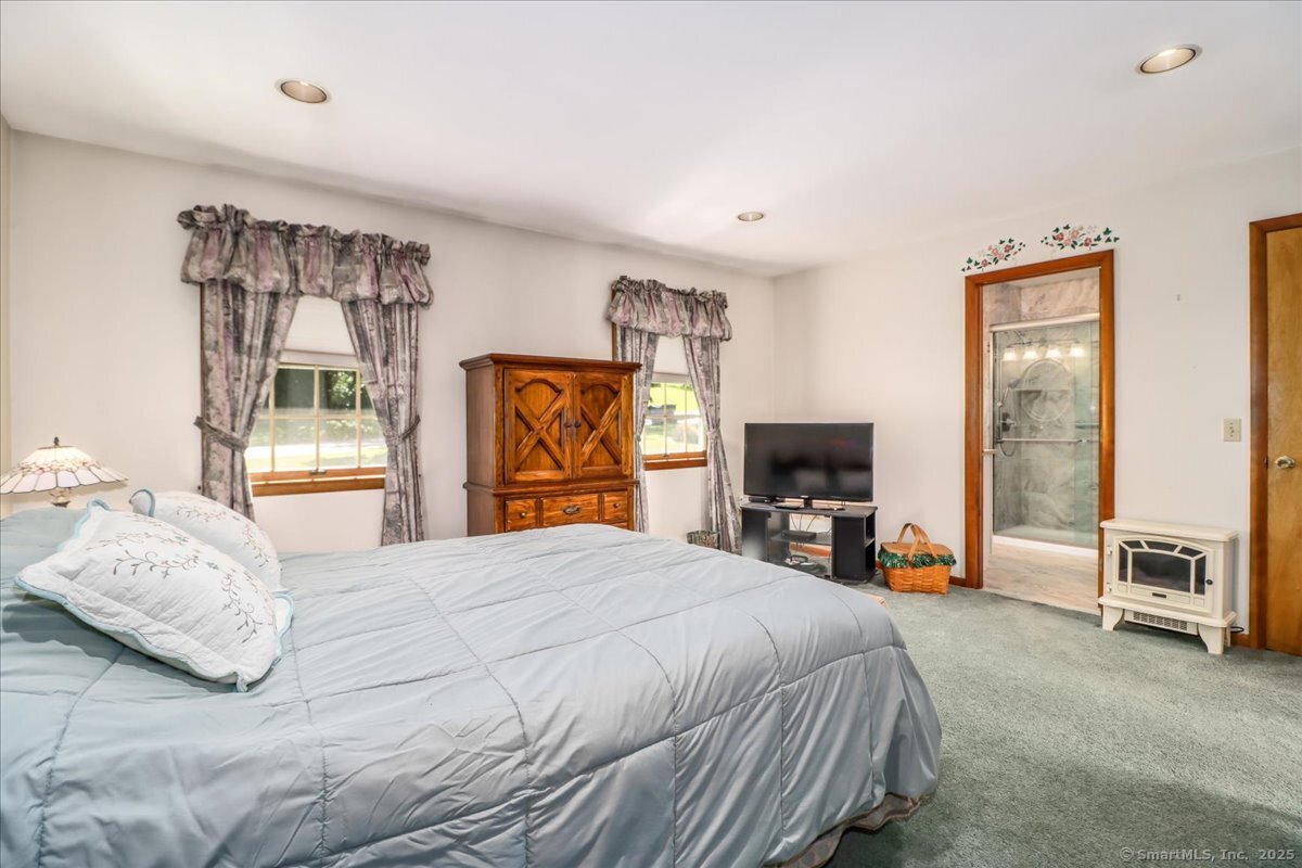 8 Prospect Court, Brookfield, Connecticut image 21