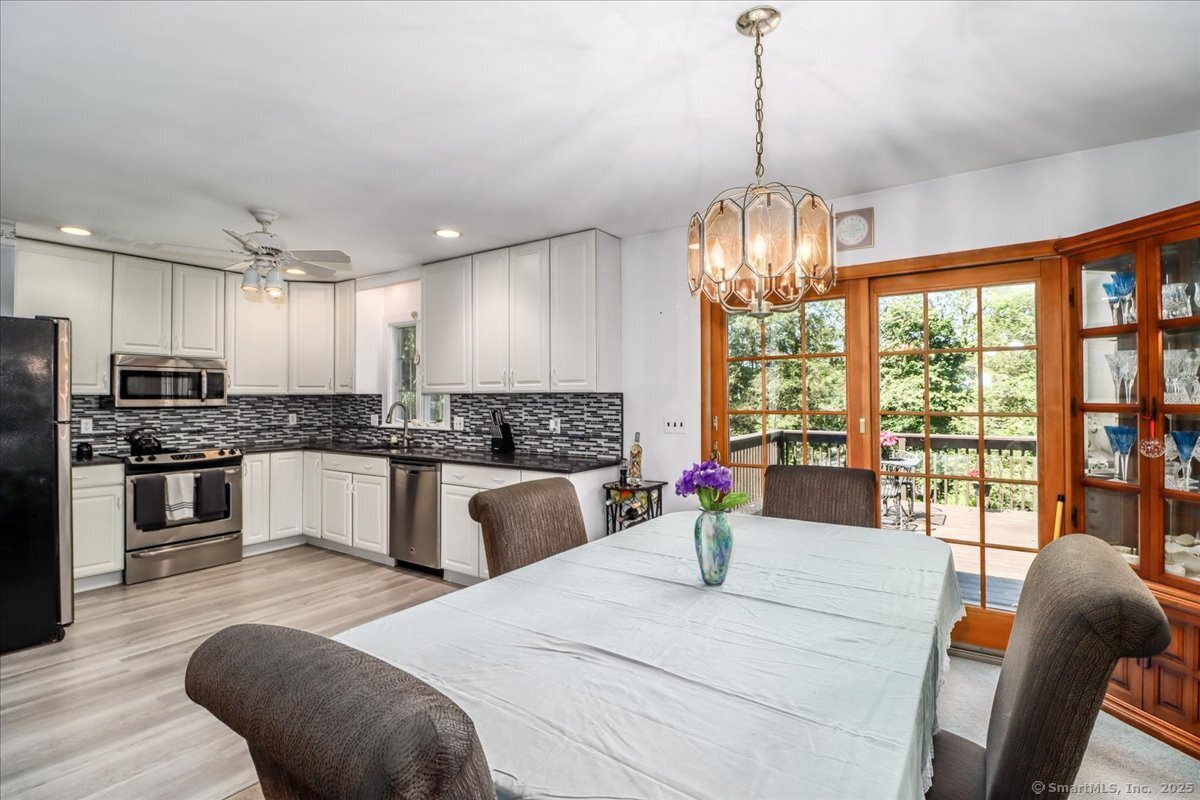8 Prospect Court, Brookfield, Connecticut image 14