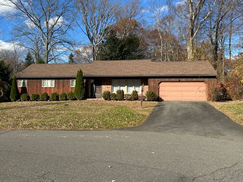 96 Round Hill Road Naugatuck CT 06770