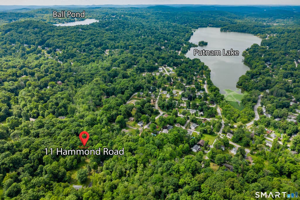 Photo of 11 Hammond Road, New Fairfield, CT 06812 (MLS # 24181568)