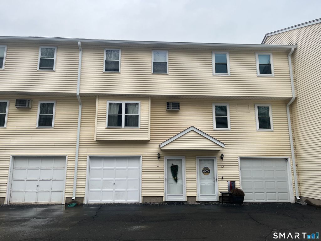 Photo of 66 Atwood Street #APT 11, Plainville, CT 06062 (MLS # 24148849)